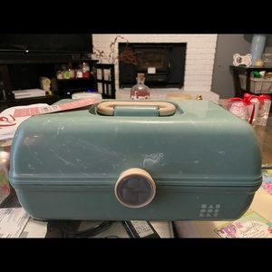 NWT caboodles makeup organizer